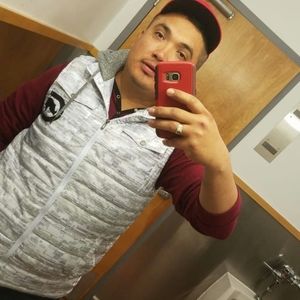 Meet your Posher, Fabian